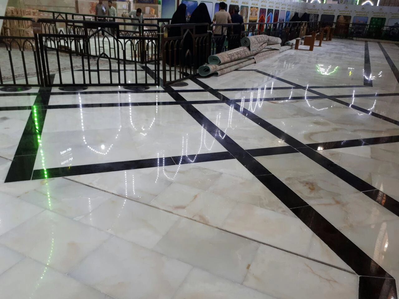 سنگ گرانیت حرم مطهر امام حسین(ع)