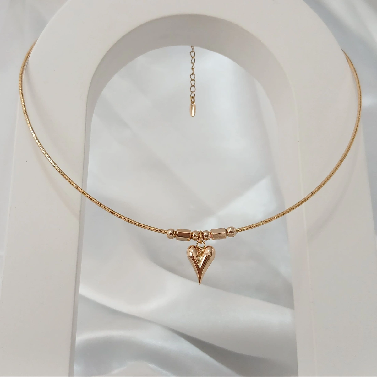 طوق گردنبند قلبی مارک ژوپینگ