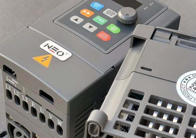 اینورتر صنعتی NEO مدل NE900G