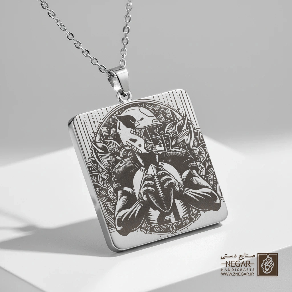 گردنبند طرح بازیکن آریزونا کاردینالز  (حکاکی لیزری فایبر، مدل قاب مربع) کد 500108