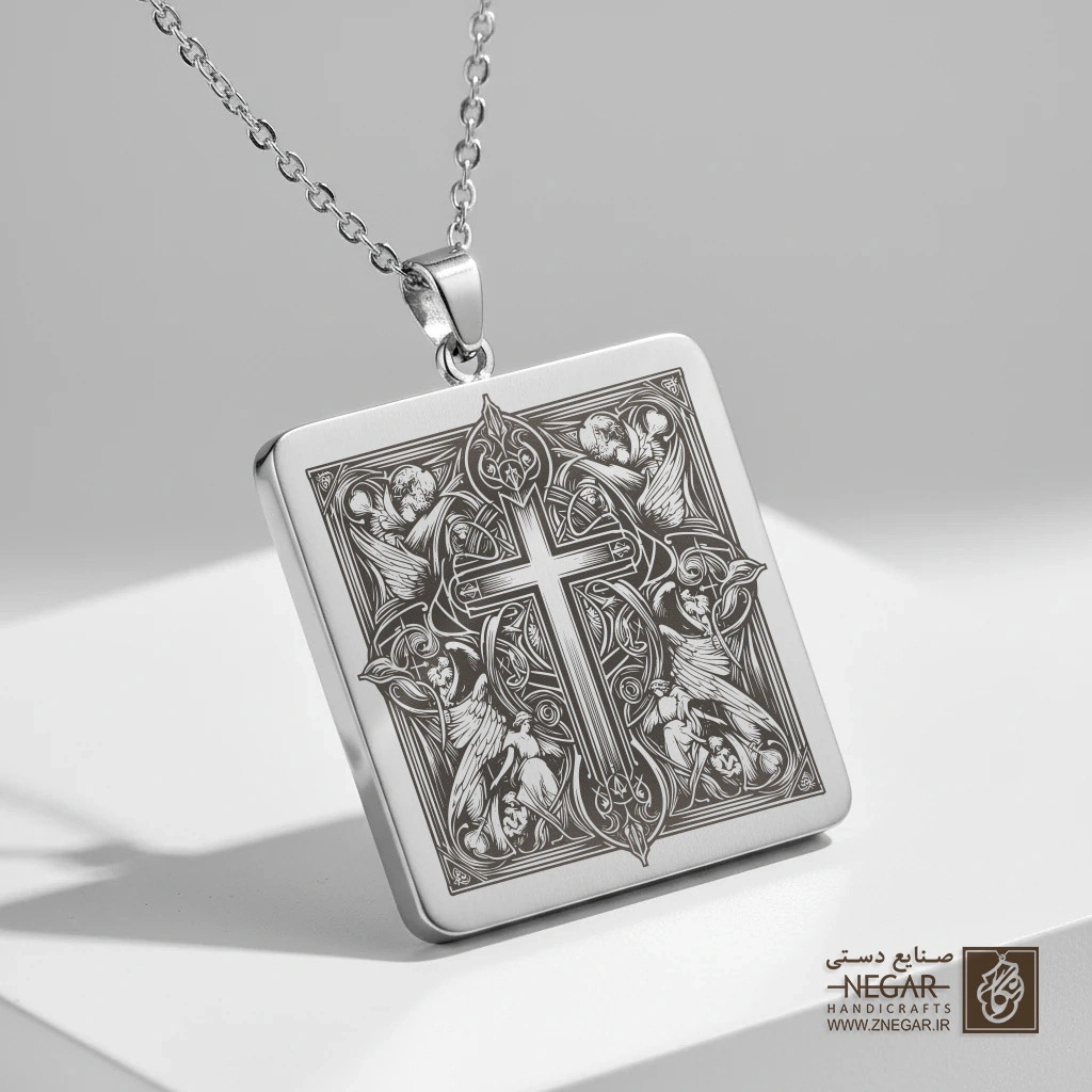 گردنبند طرح صلیب مذهبی کلاسیک (Cross) (حکاکی لیزری فایبر، مدل قاب مربع) کد 500762