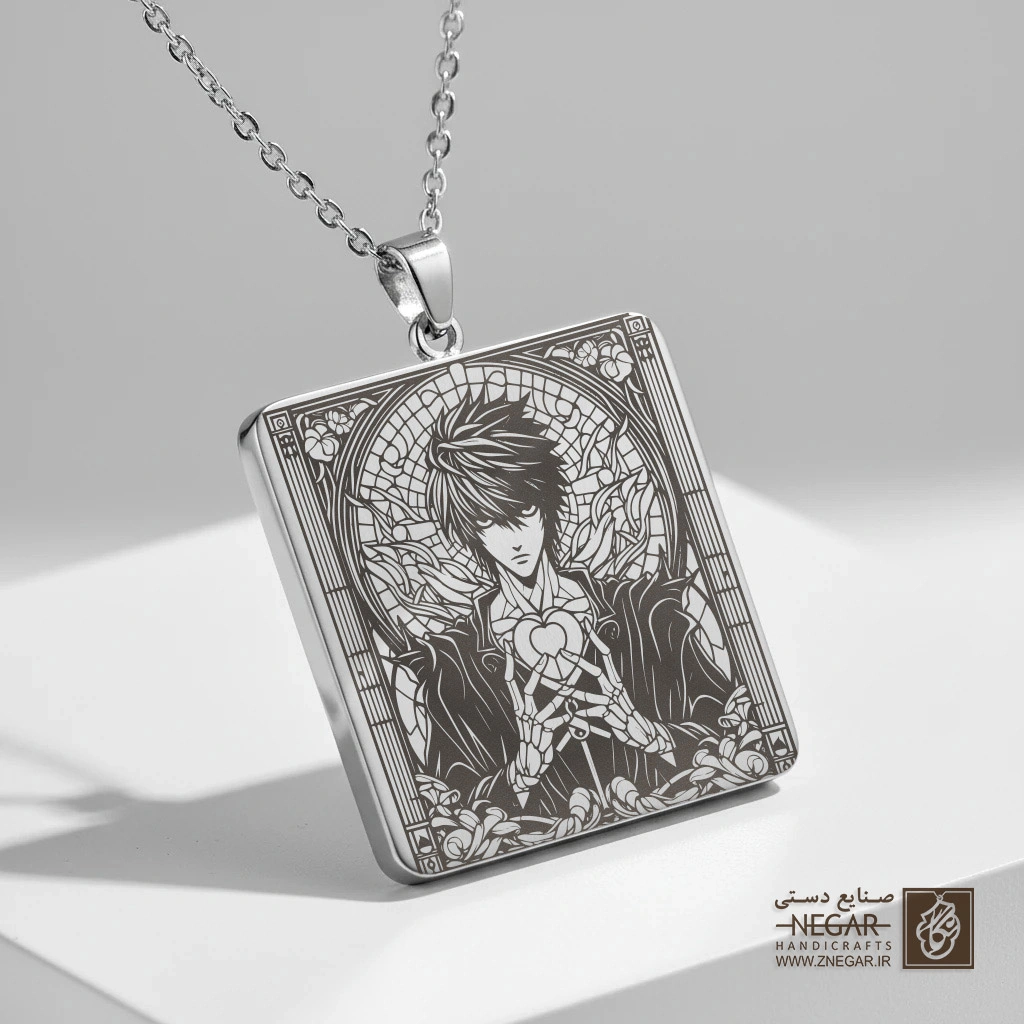 گردنبند طرح لایت یاگامی (Light Yagami) (حکاکی لیزری فایبر، مدل قاب مربع) کد 500895