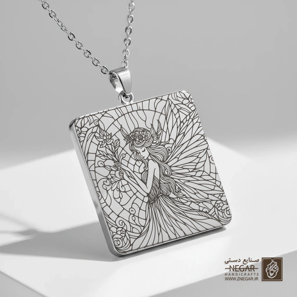 گردنبند طرح پری جنگل و نقوش گل (حکاکی لیزری فایبر، مدل قاب مربع) کد 501192
