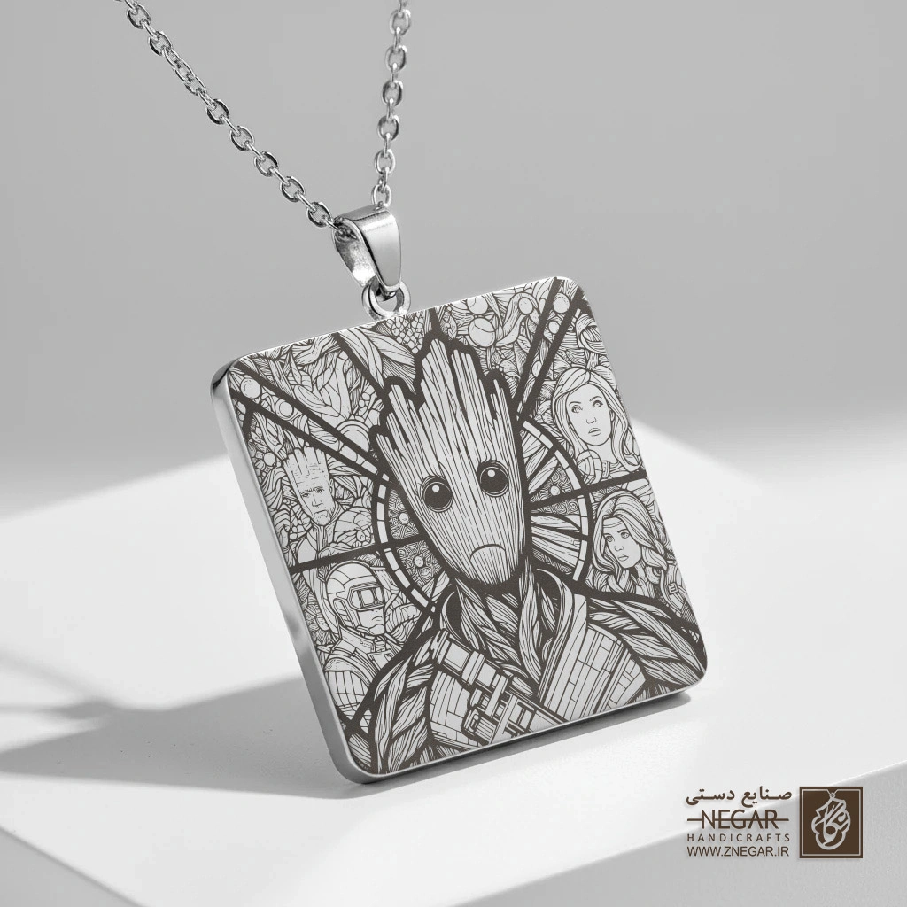 گردنبند طرح گروت در کادر ماندالا (حکاکی لیزری فایبر، مدل قاب مربع) کد 501580