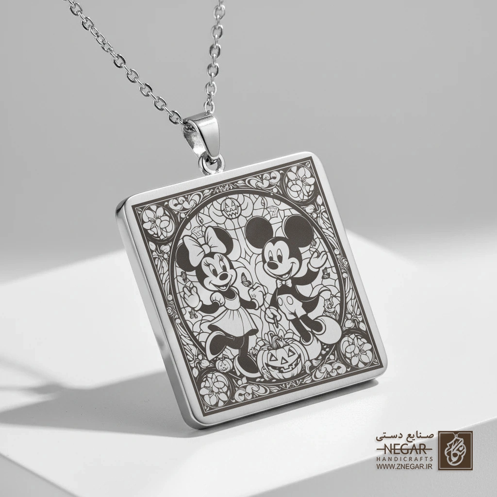 گردنبند طرح میکی و مینی (حکاکی لیزری فایبر، مدل قاب مربع) کد 501678