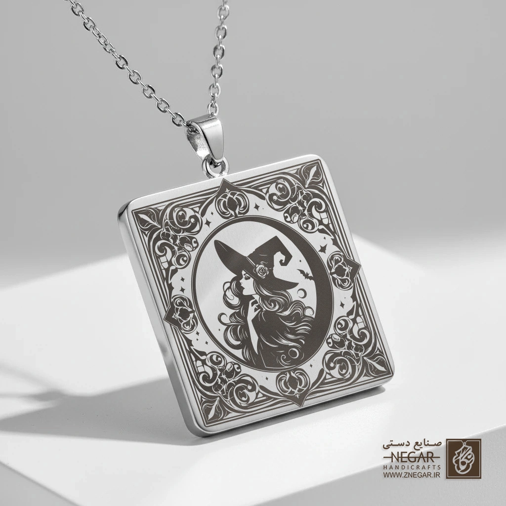گردنبند طرح جادوگر (Witch) در قاب (حکاکی لیزری فایبر، مدل قاب مربع) کد 501722