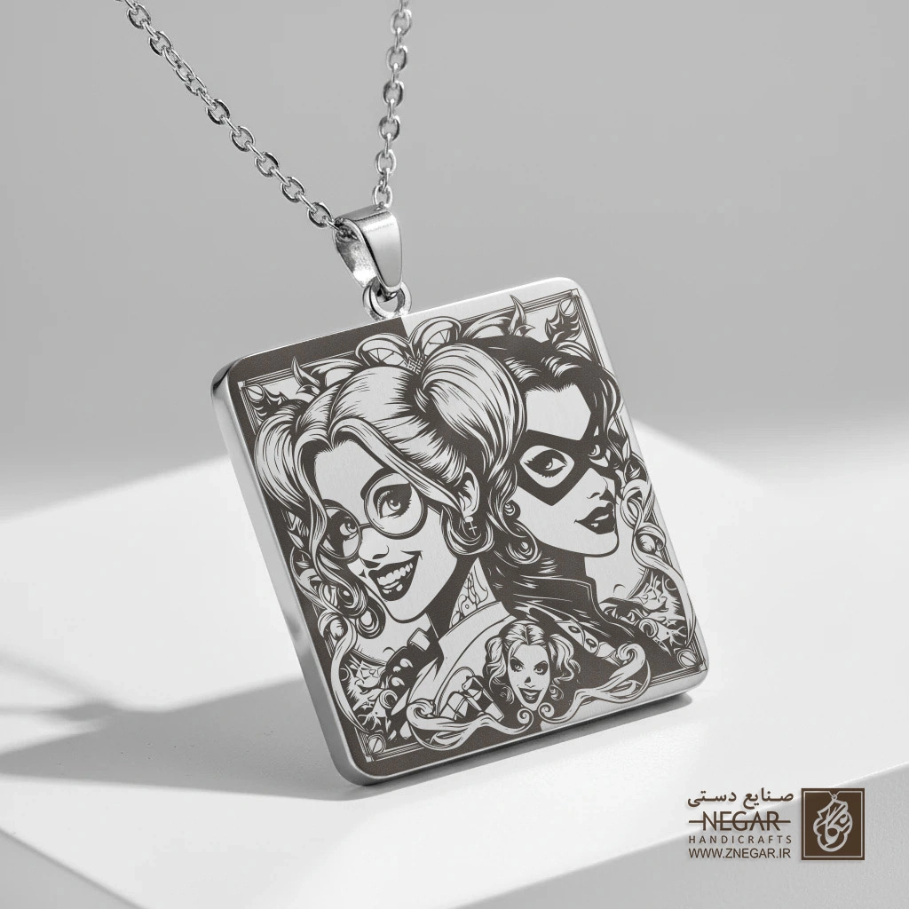 گردنبند طرح هارلی کوئین مدرن (حکاکی لیزری فایبر، مدل قاب مربع) کد 501777