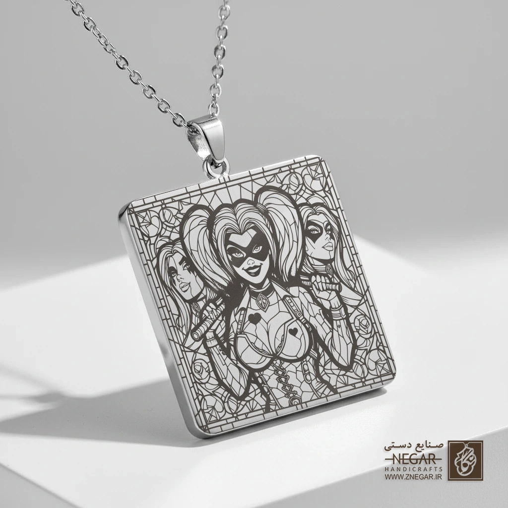 گردنبند طرح فانتزی هارلی کوئین (حکاکی لیزری فایبر، مدل قاب مربع) کد 501779