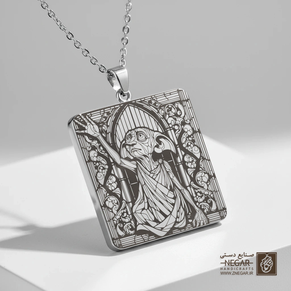 گردنبند طرح دابی (Dobby) محبوب (حکاکی لیزری فایبر، مدل قاب مربع) کد 501790