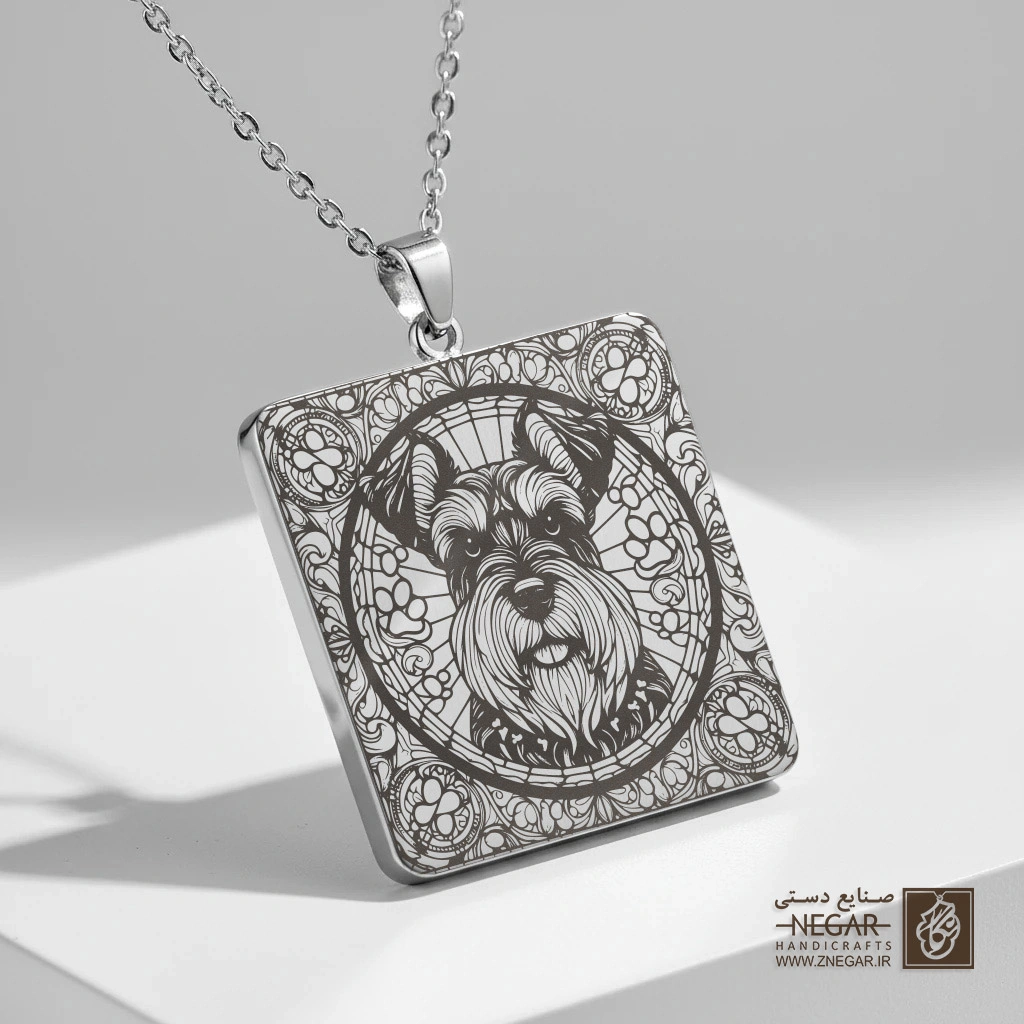 گردنبند طرح سگ نژاد مینیاتور اشناوزر (حکاکی لیزری فایبر، مدل قاب مربع) کد 502305