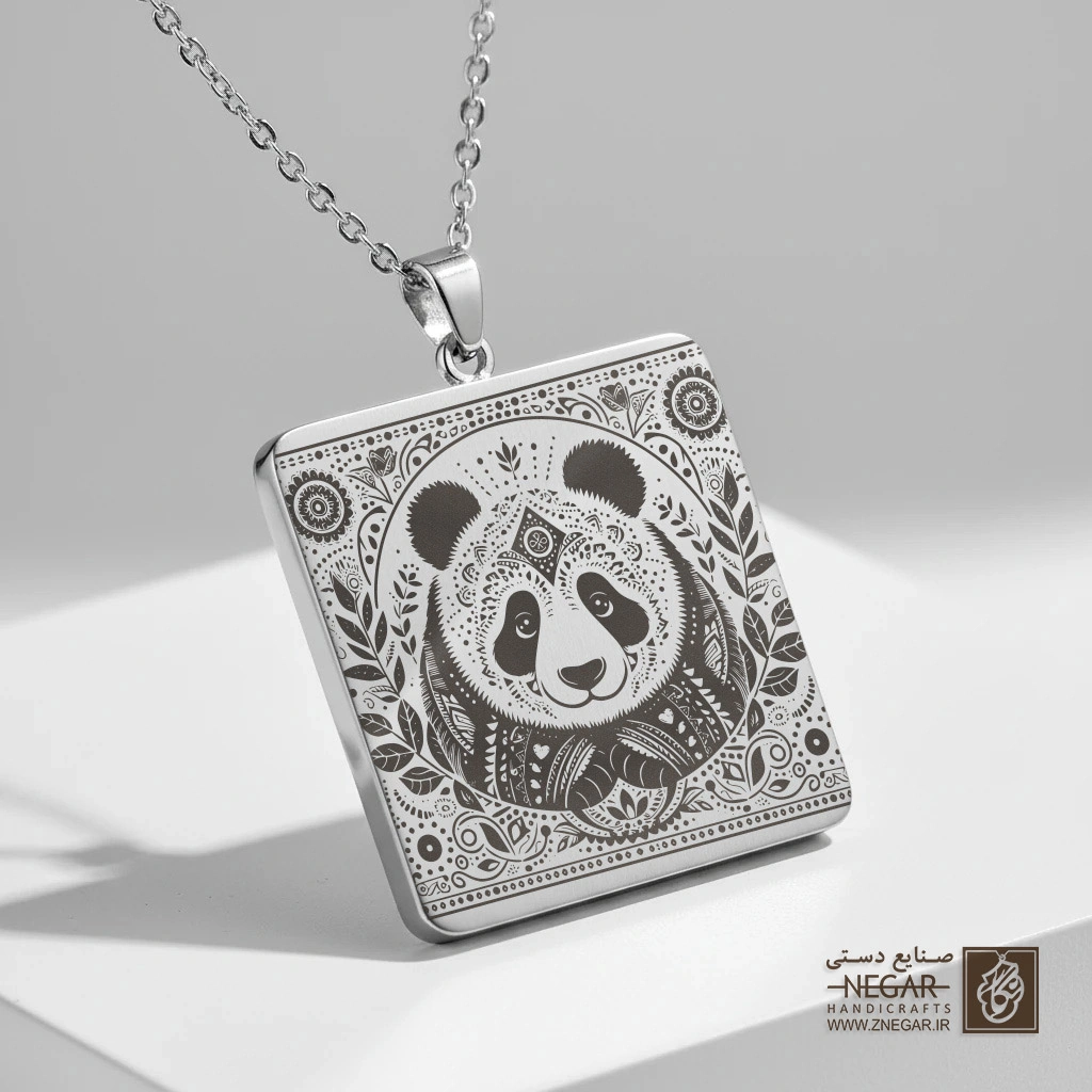 گردنبند طرح ماندالا پاندا (حکاکی لیزری فایبر، مدل قاب مربع) کد 502546
