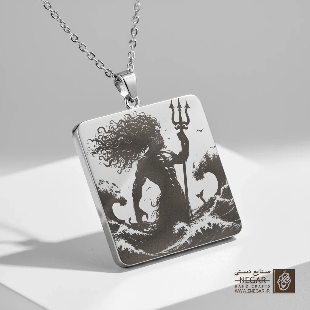 گردنبند طرح پوزئیدون - سایه‌روشن انتزاعی (حکاکی لیزری فایبر، مدل قاب مربع) کد 502714