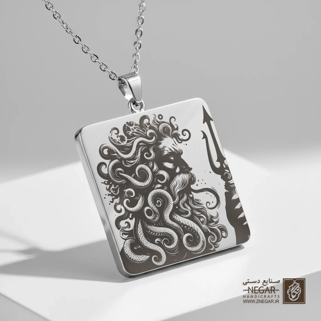 گردنبند طرح پوزئیدون - اختاپوس اسلیمی (حکاکی لیزری فایبر، مدل قاب مربع) کد 502718