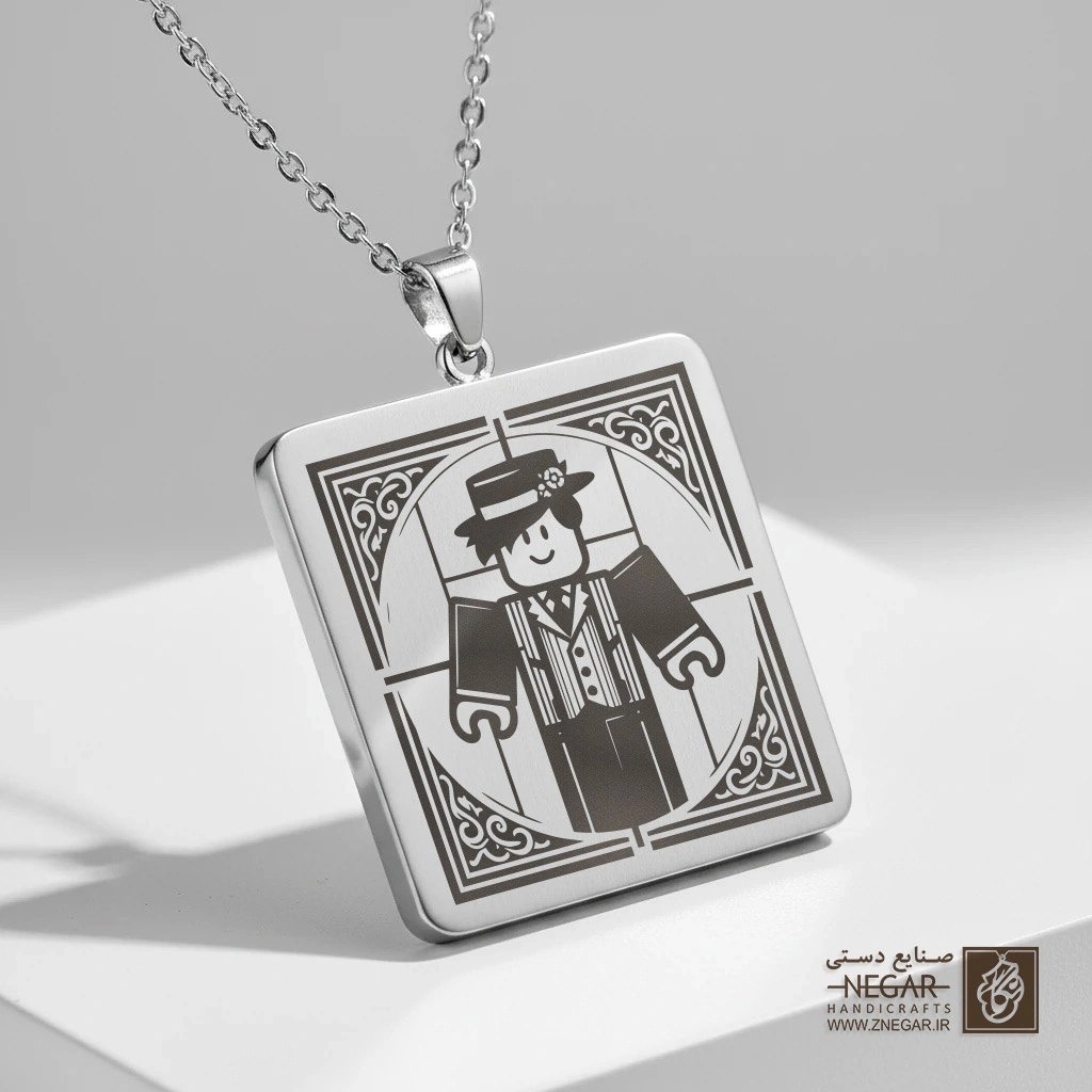 گردنبند طرح روبلاکس - نشانه (حکاکی لیزری فایبر، مدل قاب مربع) کد 502860