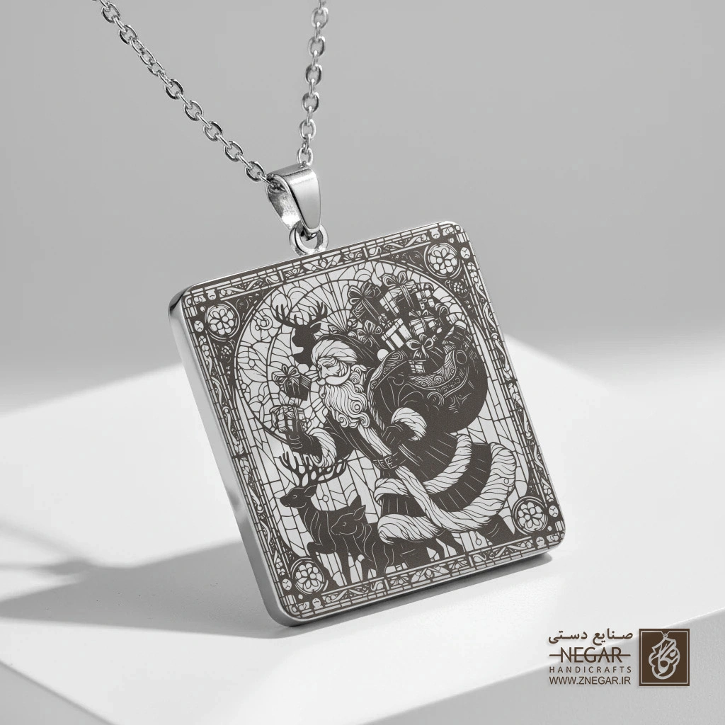گردنبند طرح بابا نوئل - قاب مربعی (حکاکی لیزری فایبر، مدل قاب مربع) کد 502932