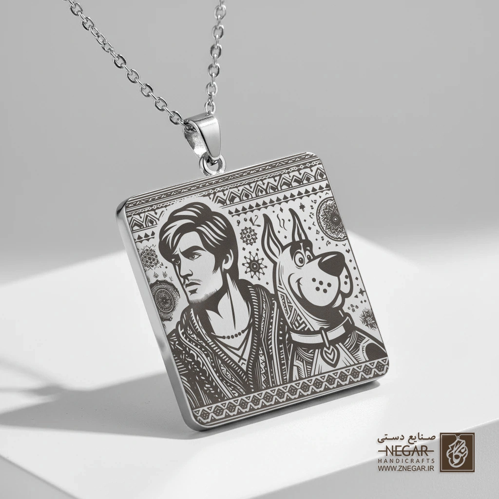 گردنبند طرح شگی و اسکوبی دو (حکاکی لیزری فایبر، مدل قاب مربع) کد 502945