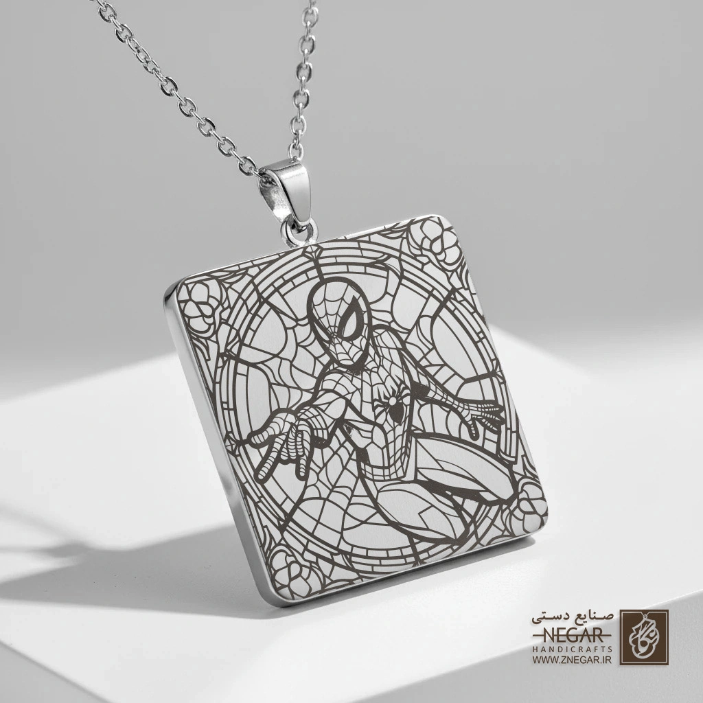 گردنبند طرح اسپایدرمن کودک (Spider-Kid) (حکاکی لیزری فایبر، مدل قاب مربع) کد 503222