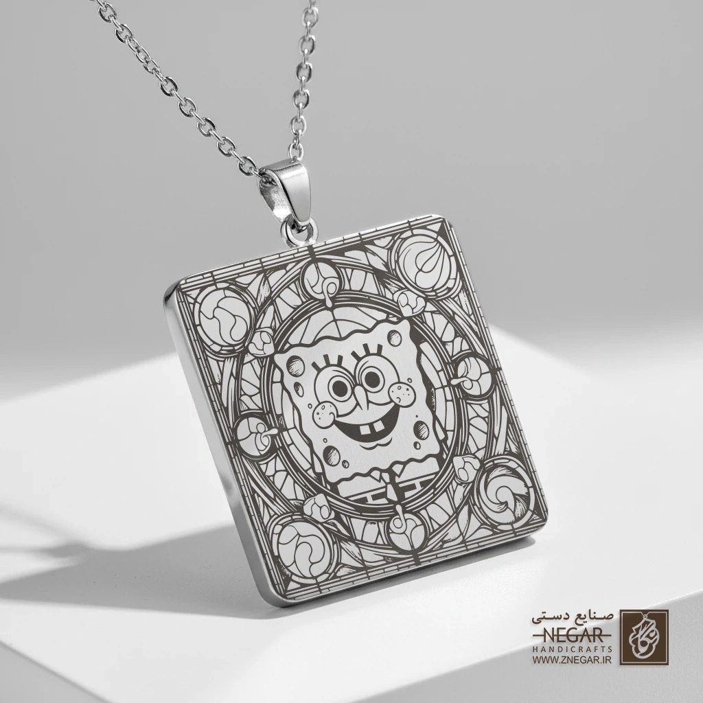 گردنبند طرح باب اسفنجی و دنیای زیر آب (حکاکی لیزری فایبر، مدل قاب مربع) کد 503236