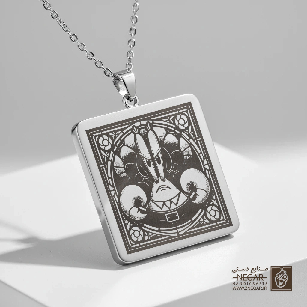 گردنبند طرح آقای خرچنگ متفکر (حکاکی لیزری فایبر، مدل قاب مربع) کد 503275