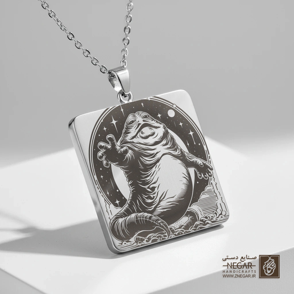 گردنبند طرح جابا د هات (Jabba) و آسمان شب (حکاکی لیزری فایبر، مدل قاب مربع) کد 503381