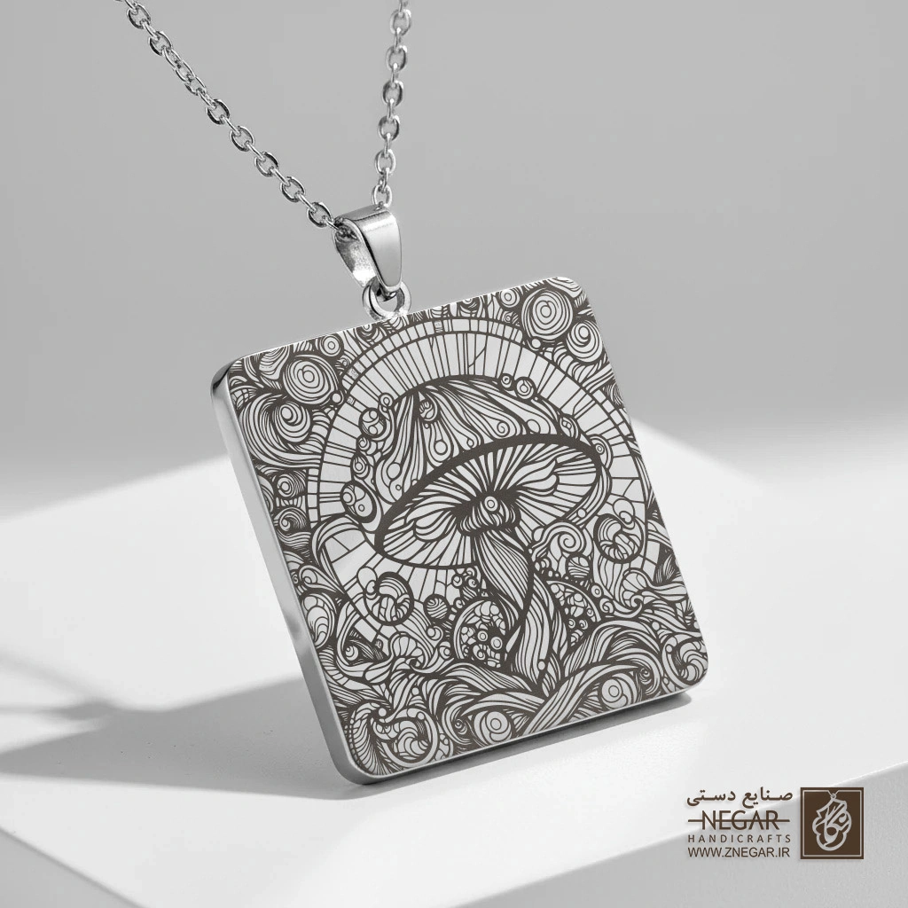 گردنبند طرح قارچ در قاب ابری (حکاکی لیزری فایبر، مدل قاب مربع) کد 503660