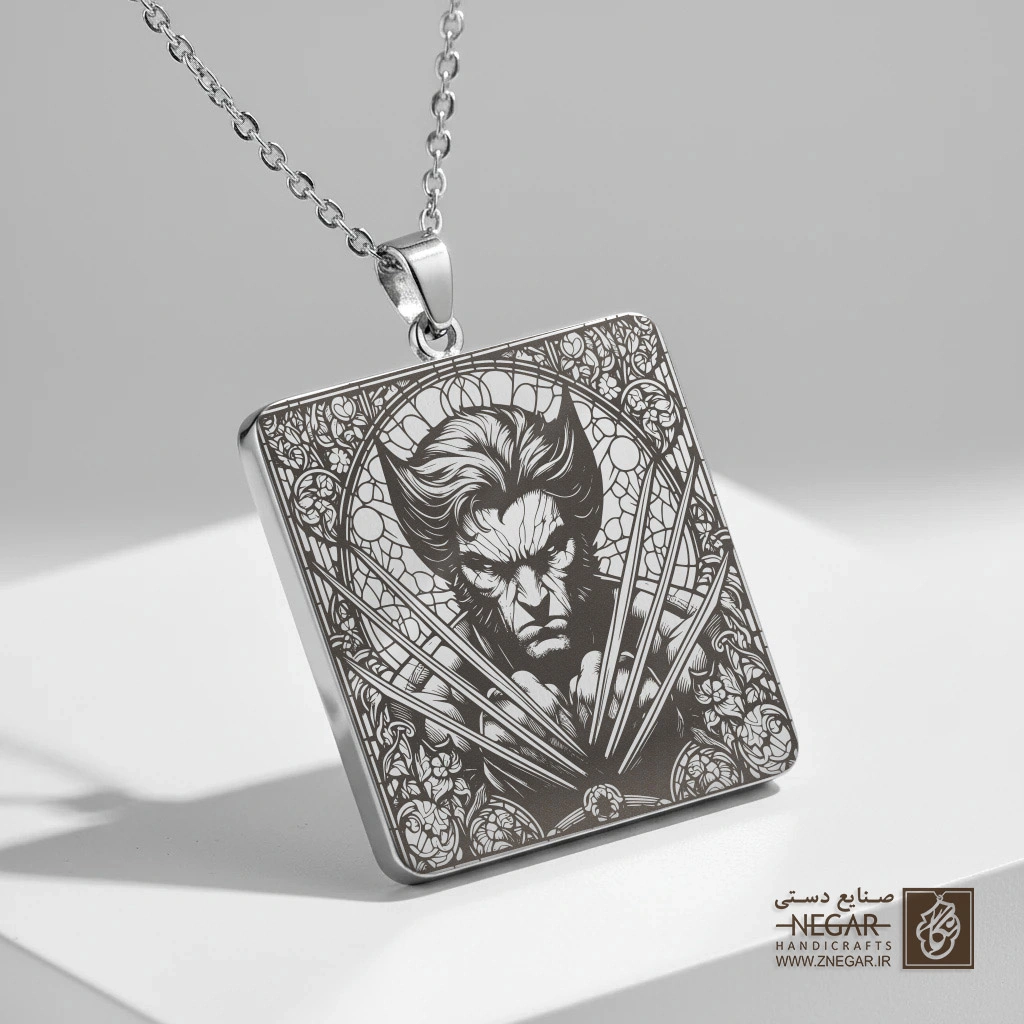گردنبند طرح پرتره خشمگین ولورین (حکاکی لیزری فایبر، مدل قاب مربع) کد 503888