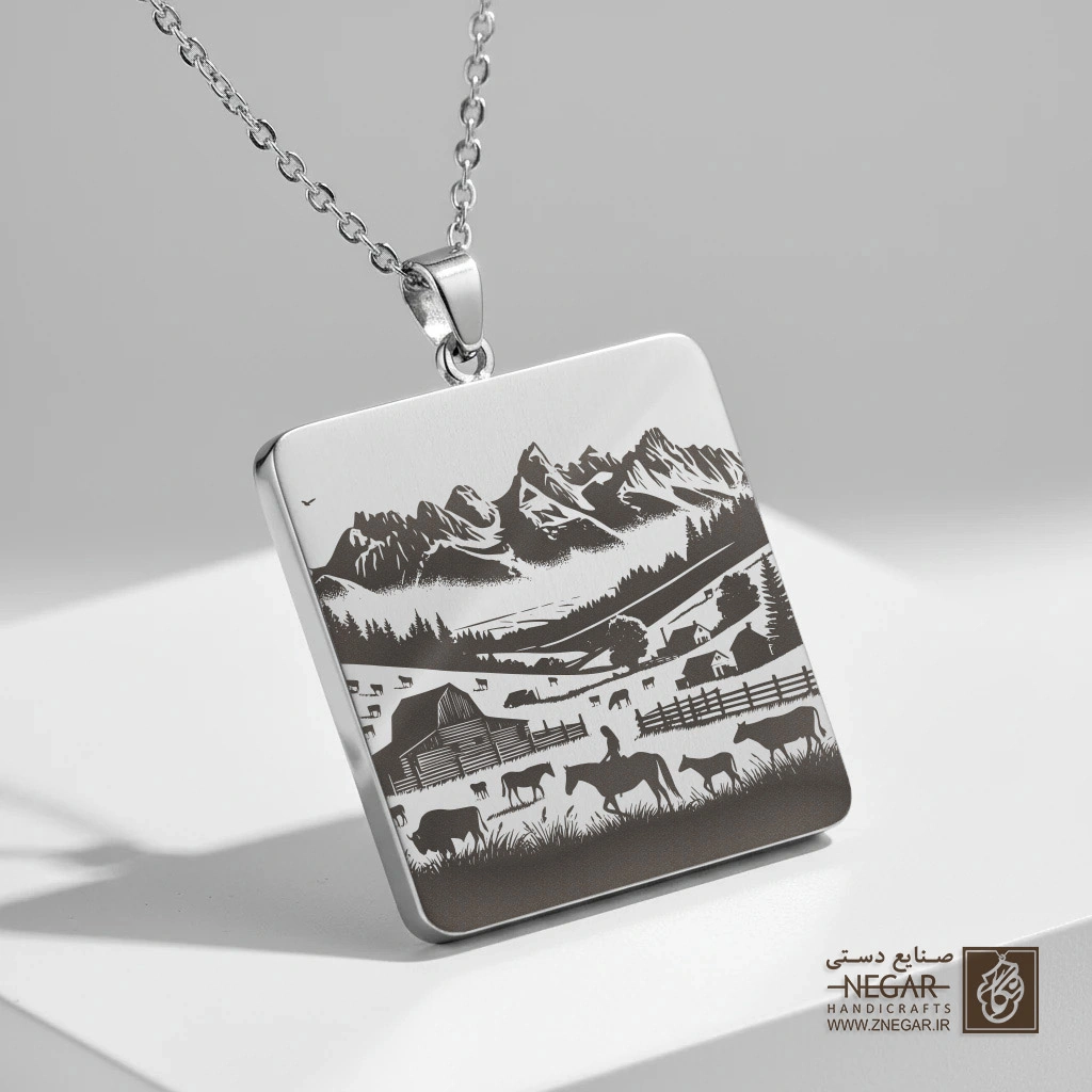 گردنبند طرح مزرعه و کوهستان یلوستون (حکاکی لیزری فایبر، مدل قاب مربع) کد 503931