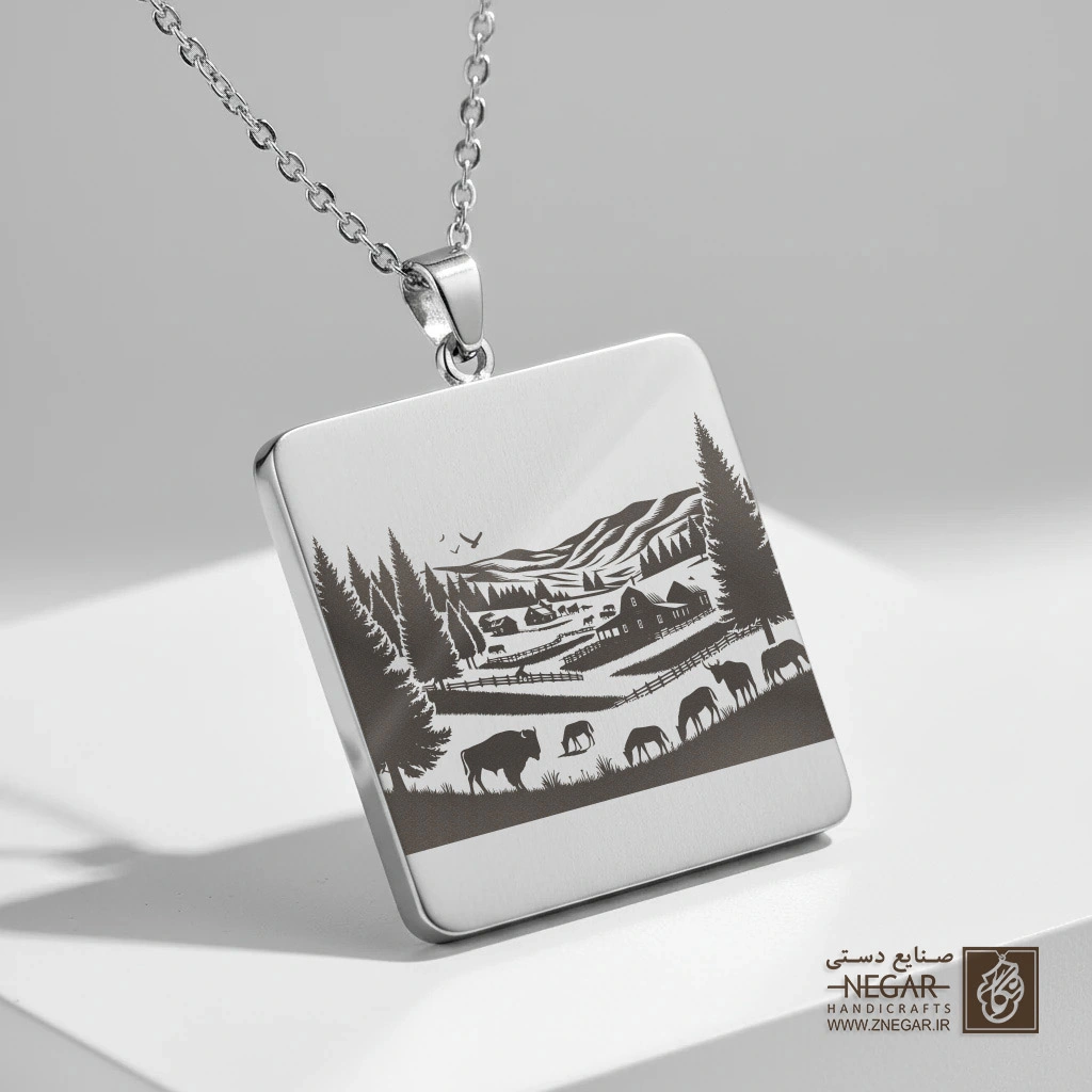 گردنبند طرح یلوستون دره و درختان کاج (حکاکی لیزری فایبر، مدل قاب مربع) کد 503932