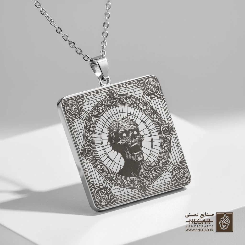 گردنبند طرح زامبی در قاب ساعت  (حکاکی لیزری فایبر، مدل قاب مربع) کد 503998