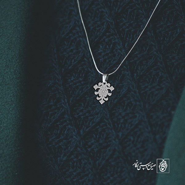 گردنبند طرح اسلیمی کد 1450