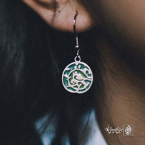 گوشواره طرح عشق با میناکاری