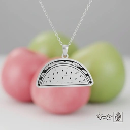 گردنبند نیم‌قاچ هندوانه کد 60259