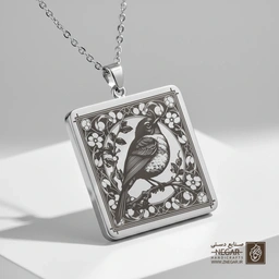 گردنبند طرح پرنده در قاب گل  (حکاکی لیزری فایبر، مدل قاب مربع) کد 500068