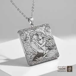 گردنبند طرح عاشقانه پری دریایی و پرنس (حکاکی لیزری فایبر، مدل قاب مربع) کد 500095
