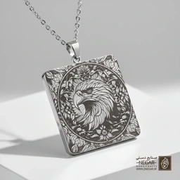 گردنبند طرح عقاب در قاب هنری (حکاکی لیزری فایبر، مدل قاب مربع) کد 500173