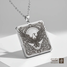 گردنبند طرح عقاب در قاب گوتیک (حکاکی لیزری فایبر، مدل قاب مربع) کد 500179