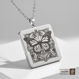 گردنبند طرح پروانه در قاب لوزی (حکاکی لیزری فایبر، مدل قاب مربع) کد 500462