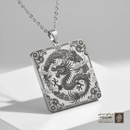 گردنبند طرح حکاکی شده اژدهای چینی (Chinese Dragon) (حکاکی لیزری فایبر، مدل قاب مربع) کد 500581