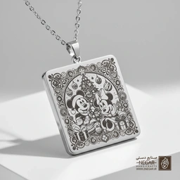 گردنبند طرح جشن کریسمس میکی موس (حکاکی لیزری فایبر، مدل قاب مربع) کد 500634
