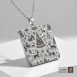 گردنبند طرح پترن دانه برف و گوزن (حکاکی لیزری فایبر، مدل قاب مربع) کد 500646