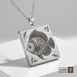 گردنبند طرح ماهی فانتزی مدرن (حکاکی لیزری فایبر، مدل قاب مربع) کد 501261