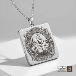 گردنبند طرح اولاف در کادر تزیینی (حکاکی لیزری فایبر، مدل قاب مربع) کد 501357