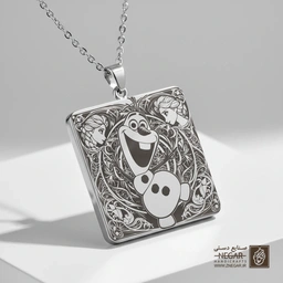 گردنبند طرح اولاف و دانه برف بزرگ (حکاکی لیزری فایبر، مدل قاب مربع) کد 501360