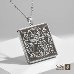 گردنبند طرح اسلحه و نقوش تزیینی (حکاکی لیزری فایبر، مدل قاب مربع) کد 501466