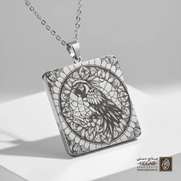 گردنبند طرح طوطی در قاب ماندالا (حکاکی لیزری فایبر، مدل قاب مربع) کد 501530