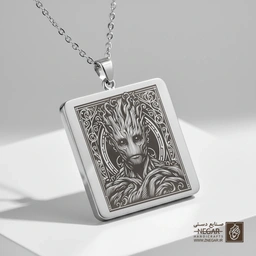 گردنبند طرح پرتره گروت (Groot) (حکاکی لیزری فایبر، مدل قاب مربع) کد 501565