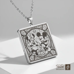 گردنبند طرح میکی و مینی (حکاکی لیزری فایبر، مدل قاب مربع) کد 501678