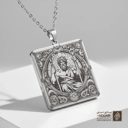 گردنبند طرح هرکول (خدای قهرمان) (حکاکی لیزری فایبر، مدل قاب مربع) کد 501839