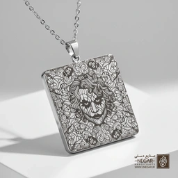 گردنبند طرح جوکر ( رئال) (حکاکی لیزری فایبر، مدل قاب مربع) کد 502021