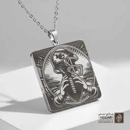 گردنبند طرح کلاه‌خود تیم چیفس (حکاکی لیزری فایبر، مدل قاب مربع) کد 502028